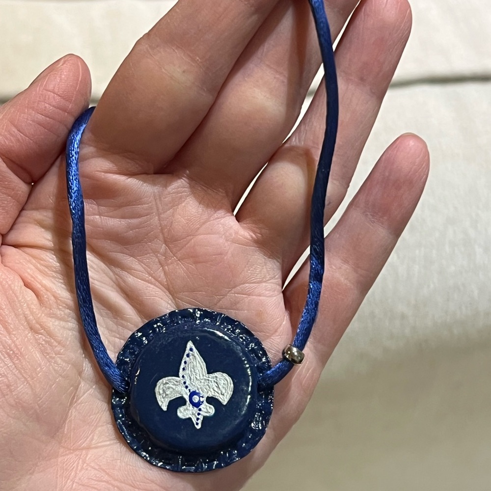 Fleur De Lis Blue Necklace - Picture 2 of 5